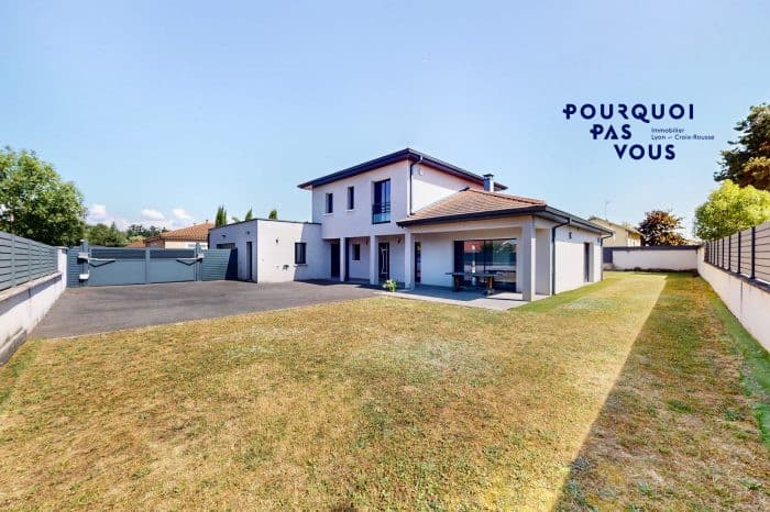 Maison contemporaine à Saint-Romain-de-Jalionas, photo 5