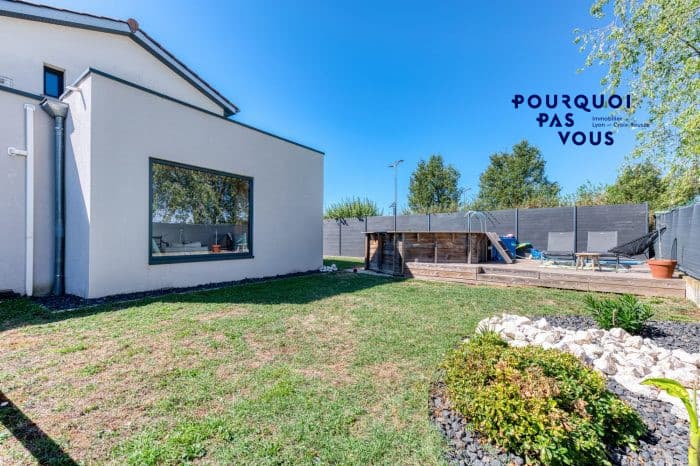 Maison familiale avec piscine et garage à Genas, photo 5